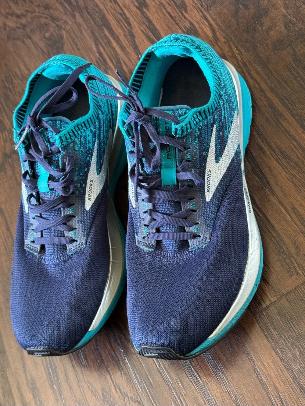 Brooks breathable knit